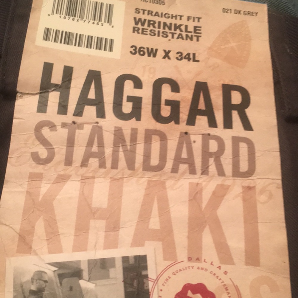 Haggar Men’s Straight Fit Wrinkle Resistant Plain Front Standard Khakis 36 Wx34L